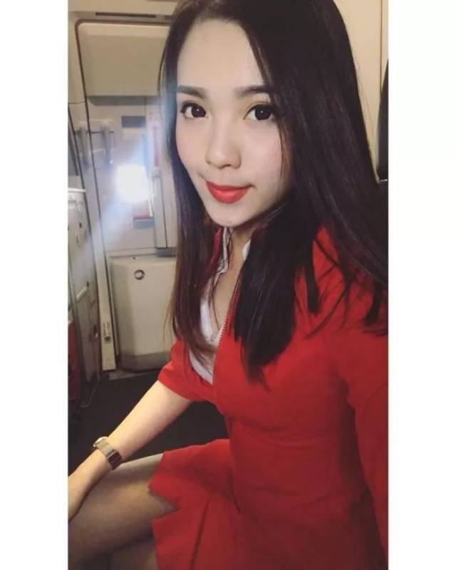 96间房主跳舞 暗室回响